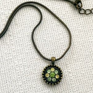 💚 Lia Sophia “Sea Foam” Pendant Necklace ~ Green & Yellow Crystals 16-19” chain